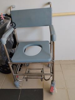 (Category: ) located in . Submitted by quek722 (Listing ID 1442152758, Image 1). Description: .