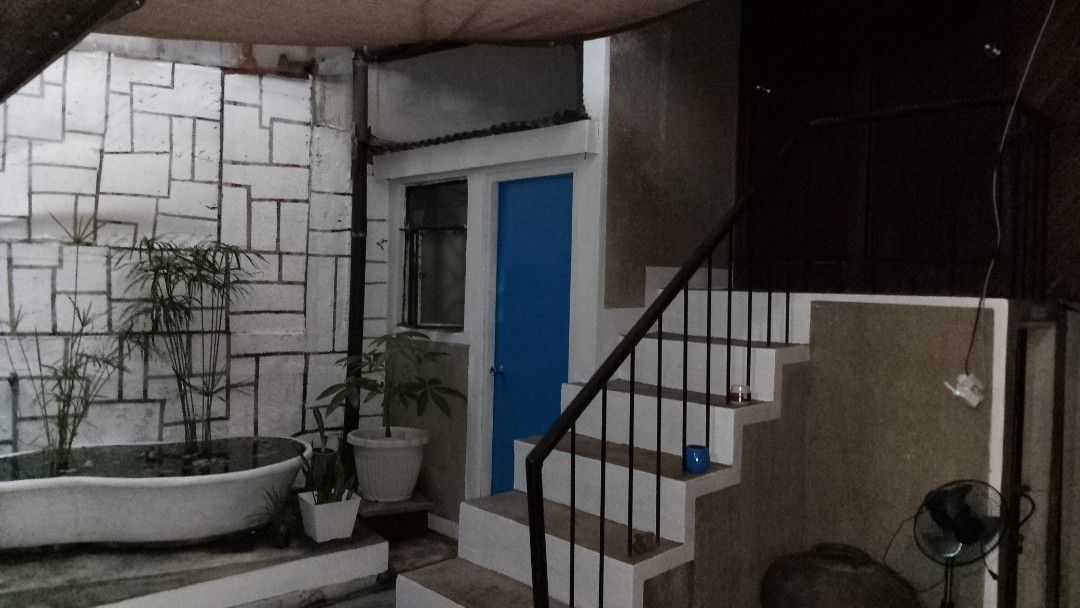 Congressional Ave, QC (Category: Room Rentals) located in Quezon City. Submitted by ted80s (Listing ID 1427699333, Image 2). Description: PLS READ ALL before messaging Scammer Beware 🤪Near Brgy Hall. Meron CCTV + Witch Dog on duty Always meron taong bahay. Flood free 🏆 Don't ask for more photos. Visit place to appreciate. The place is just basic. Not Instaglam. Budget friendly until life gets better 🙂 Must have work. Proof of Income. 2 valid g