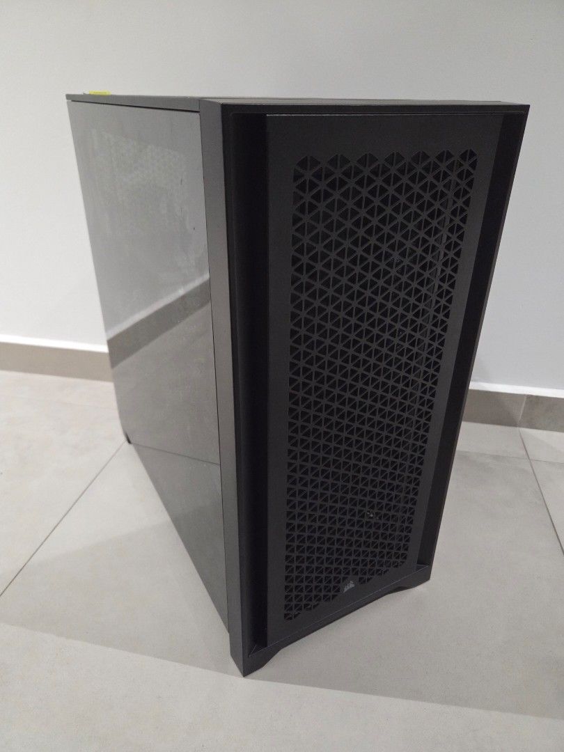Corsair 4000D Airflow PC Case473947169925386240