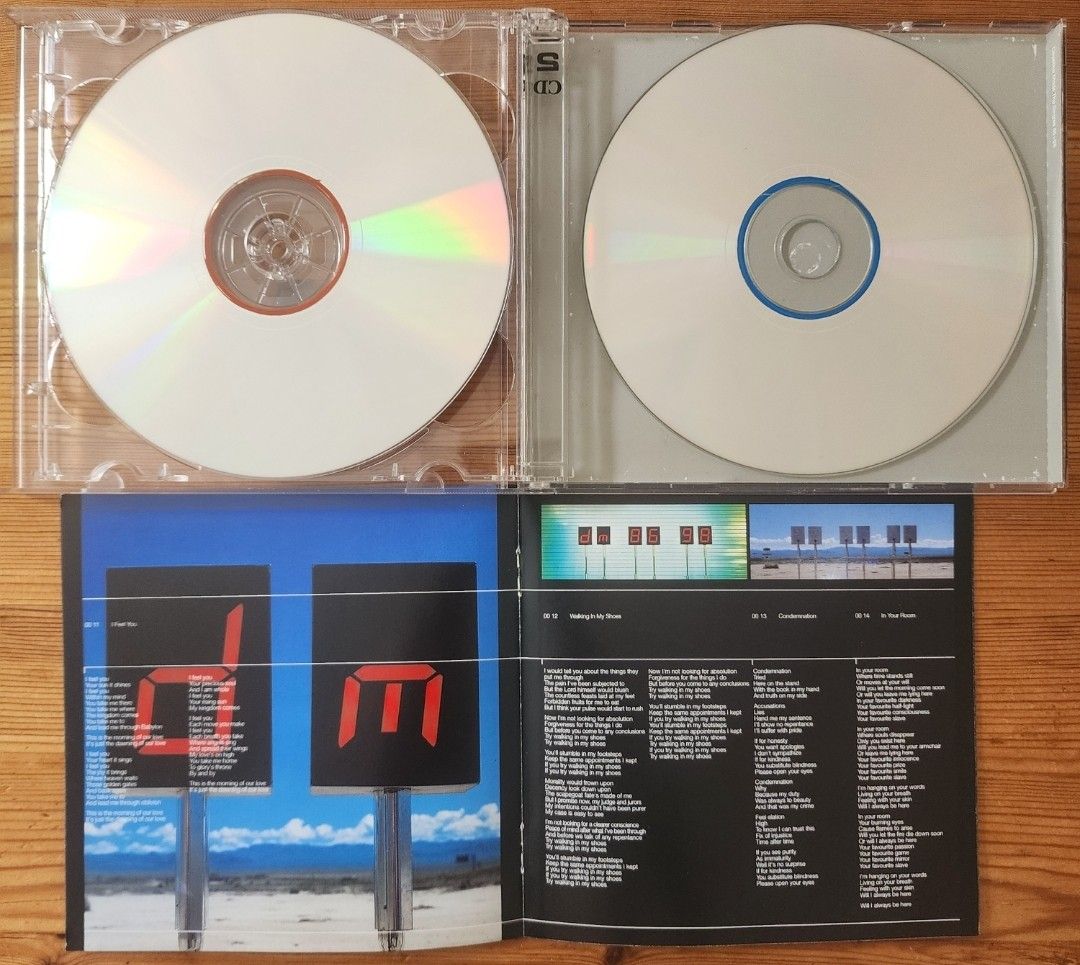 Depeche Mode - The Singles 86-98 (Category: CDs & DVDs) located in Cebu City. Submitted by g_roshamboo (Listing ID 1442074167, Image 3). Description: 2cd.