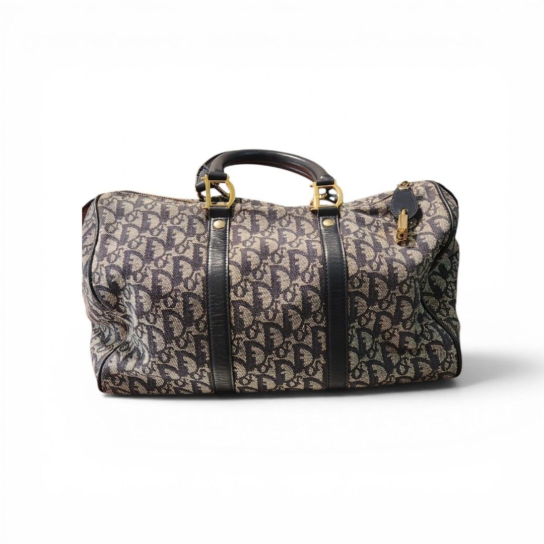 Dior Diorissimo Boston Bag (Category: Luxury Bags & Wallets) located in Paranaque City. Submitted by 606wuwtrading (Listing ID 1442030314, Image 1). Description: Vintage Dior Oblique Trotter Boston Bag Normal signs of wear. Gently used interior and exterior . No dustbag. Please review all photos carefully before purchasing. All sales are final — no return, no exchange, and no cancellation. Mop : Bank Transfer/Gcash Pick up from : Paranaque Shippi