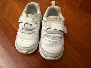 （分類：）位於 。 由 larunda 提交（商品編號 1442081998，圖片 1）。簡介： 。