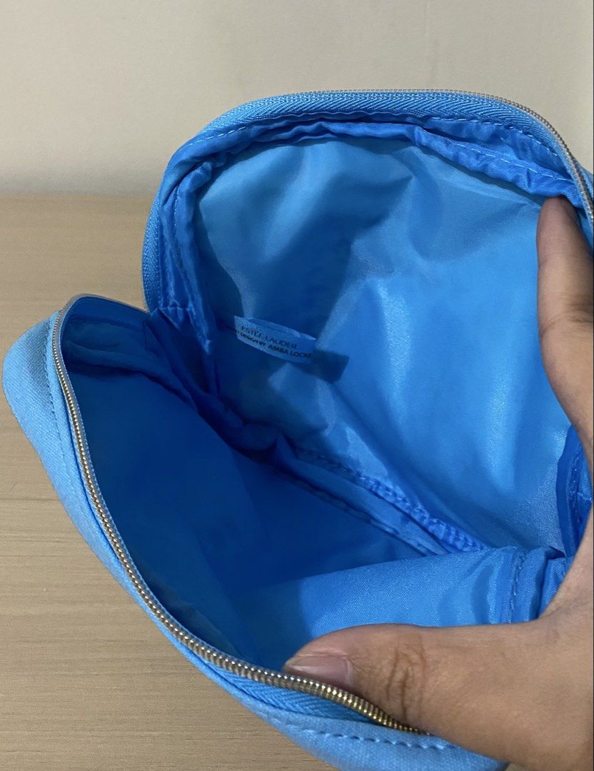 Estee Lauder Floral Canvas Make Up Pouch (Category: Purses & Pouches) located in Cavite. Submitted by chubbsavenue (Listing ID 1442054836, Image 3). Description: .