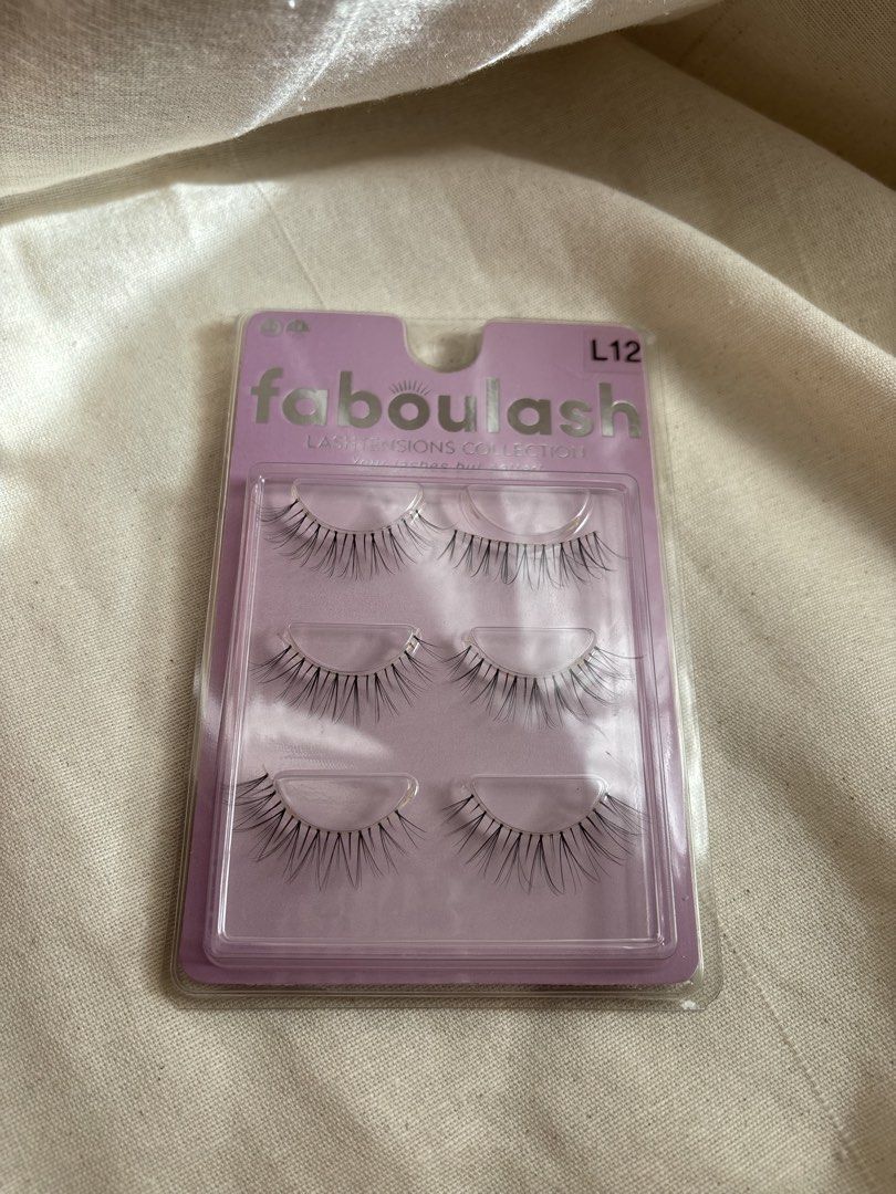 Faboulash False Eyelashes (Category: Makeup) located in Navotas City. Submitted by peetamellark16 (Listing ID 1442100462, Image 1). Description: - Style: L12 - Purchased: May 2024.
