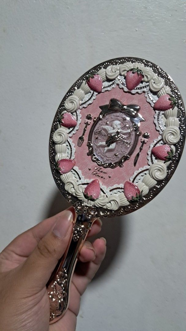 Flowerknows Hand Mirror (Category: Makeup) located in Urdaneta. Submitted by ssonlj (Listing ID 1442104401, Image 3). Description: fs flowerknows hand mirror! with box 900 each +sf rfs : School Funds Available Take all Mop : gcash.