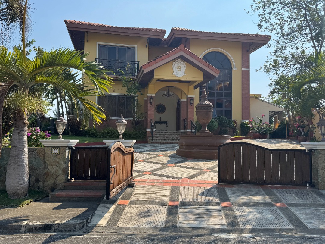 (Category: ) located in . Submitted by REMAXCapital (Listing ID 1441978841, Image 1). Description: .