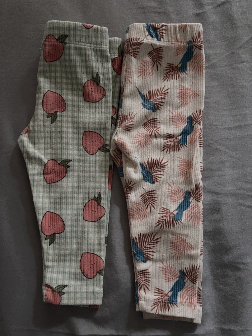 Gingersnaps Leggings - 6months (Category: Babies & Kids Fashion) located in Muntinlupa City. Submitted by psm.seconds (Listing ID 1442041144, Image 1). Description: Php250 for both .