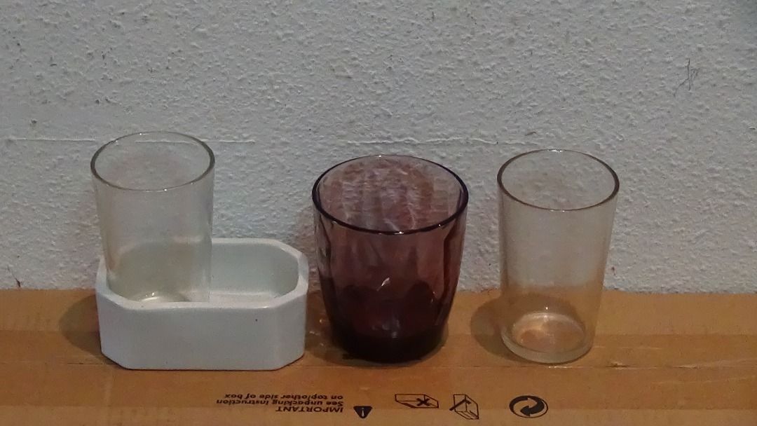 Glasses and small Tray473771518156482560