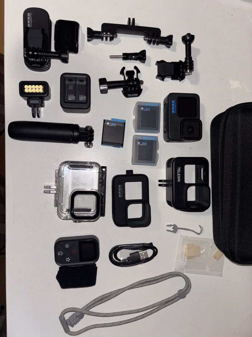 GoPro HERO 10 Black Action Camera with Accessories (Category: Cameras) located in Muntinlupa City. Submitted by aoki29 (Listing ID 1442049047, Image 3). Description: - GoPro HERO 10 Black - Variety of mounts and accessories included - Extra batteries for extended use - Convenient charging case - Protective case for durability - USB-C cable included - See inclusions.