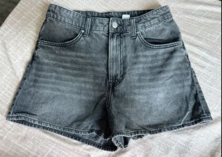 (Category: ) located in . Submitted by whitepinklover (Listing ID 1442142658, Image 1). Description: .