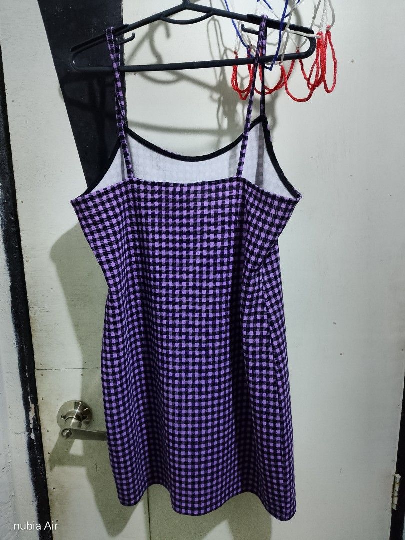 H&M Purple Gingham Spaghetti Strap Mini Dress Size L (Category: Dresses) located in Quezon City. Submitted by _breentineee (Listing ID 1442014316, Image 2). Description: - H&M purple and black gingham mini dress - Spaghetti straps - Short length - Size L - Material: 95% polyester, 5% elastane - Ideal for casual wear - For only 300 - Loc. Commonwealth Manggahan QC.
