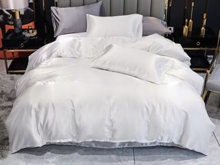 (Category: ) located in . Submitted by joggerislandfurniture (Listing ID 1442137649, Image 1). Description: .