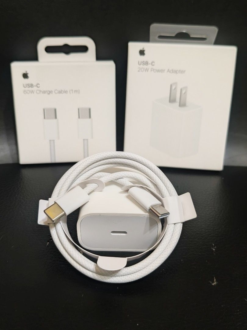iPhone 15/16/17 Braided Fast Charger (Category: Chargers & Cables) located in Quezon City. Submitted by aiyhannah (Listing ID 1442117884, Image 3). Description: Charger Set for iPhone 15/16/17 Brand new and sealed Imported item and fast charging Certification Manual Included 20Watts USB-C PD Adapter with 1 Meter Braided C to C Cable with 2 Pins Selling as set for only ₱550.00 Accepts Cash or Gcash Payments Pick up or delivery via Lalamove with SF