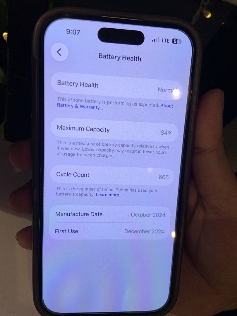 iPhone 15 25gb (Category: iPhone 15 Series) located in Manila. Submitted by healer0219 (Listing ID 1442094765, Image 2). Description: IPhone 15 256gb - ZP/A Local variant - 256 Gb - Unli Reset - With Face Id - No Sim Restrictions (Any sim) - 84 Battery Health - 26.4 IOS Ver. - Truetone working - NTC approved - With Orginal Box - Minimal Dents - No issue - May freebies na 3 case ng iPhone 15 at wireless charger SJDM, Bulacan and SM fairview Loc. M
