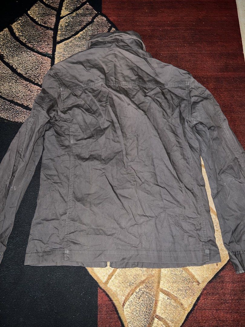 Jacket CK (Category: Coats, Jackets and Outerwear) located in Bandar Hilir. Submitted by md_store99 (Listing ID 1442007602, Image 2). Description: Detail pm.