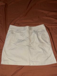(Category: ) located in . Submitted by _stphnlswardrobe (Listing ID 1442053784, Image 1). Description: .