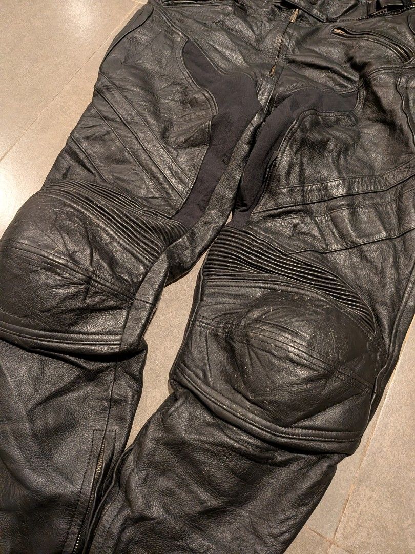 Joe Rocket Black Leather Motorcycle Riding Pants (Category: Jeans) located in Paniqui. Submitted by fndrs.kprs.ph (Listing ID 1442062687, Image 2). Description: Joe Rocket Genuine Leather Pants Size on tag: 42 Waistline: 34 to 38 (Adjustable) Length: 39 Need Dry Clean Only.