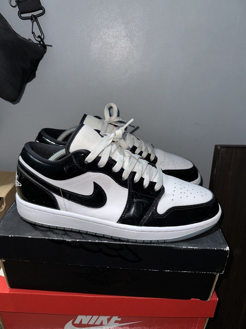 JORDAN 1 LOW “CONCORD” (Category: Sneakers) located in Paranaque City. Submitted by __lawrence69 (Listing ID 1442056266, Image 1). Description: Condition: 8.5/10 (may slight yellowing lang outsole due to katagalan ng di nagagamit) .