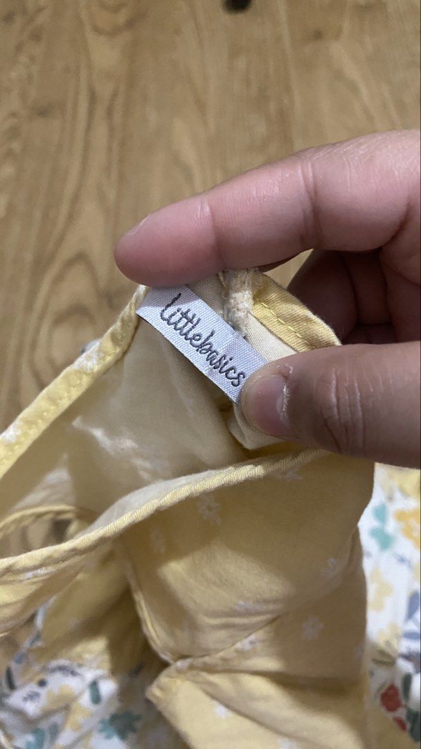 Little basics dress Size 4T (Category: Babies & Kids Fashion) located in Manila. Submitted by wine_08 (Listing ID 1442054329, Image 2). Description: 🌼 Little Basics Yellow Floral Dress 🌼 Fits 1–3 Years Old Cute, comfy, and perfect for your little sunshine! 💛✨.