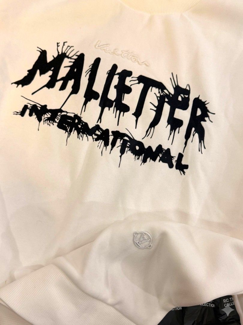 LOUIS VUITTON MALLETIER INTERNATIONAL SWEATER (Category: Luxury Apparel) located in Rizal. Submitted by rcthriftcollection (Listing ID 1442092895, Image 3). Description: LOUIS VUITTON MALLETIER INTERNATIONAL SWEATER Width 24 Length 26.5 Best fit Medium Excellent to Asnew DM to purchase 📥📥📥 Location: MONTALBAN, RODRIGUEZ, RIZAL .