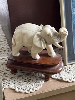 (Category: ) located in . Submitted by decluttering1990 (Listing ID 1442037968, Image 1). Description: .