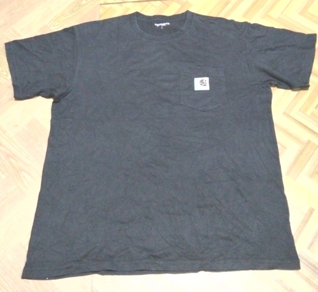 L-Xl Carhartt Tshirt (Category: Tshirts & Polo Shirts ) located in Pasay City. Submitted by jerome23 (Listing ID 1442117801, Image 1). Description: size large adult length 29 width 23 inches excellent condition 9.5/10 color rate color black.