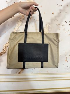 (Kategori: ) berada di . Dikirim oleh kukumerah (ID iklan 1441975322, Gambar 1). Deskripsi: .