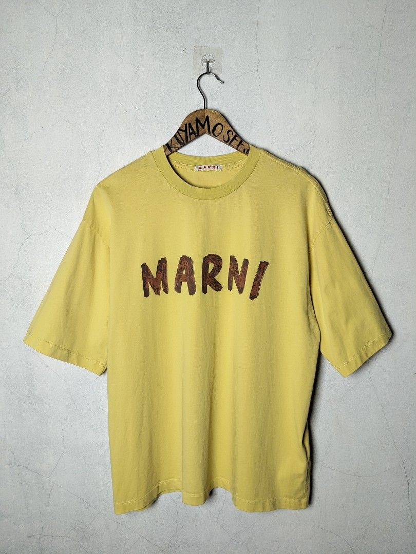 MARNI SPELL OUT LOGO (Category: Luxury Apparel) located in Ilagan. Submitted by goodsanddeals-a73c28 (Listing ID 1442059322, Image 1). Description: M🅰️®️N📍 🏷️📩 ◾EXCELLENT CONDITION / AS NEW ◾Color rate : 9.8/10 ◾Width : 22.5 ◾Length : 28 📍Isabela Ilagan City ( Luzon ).