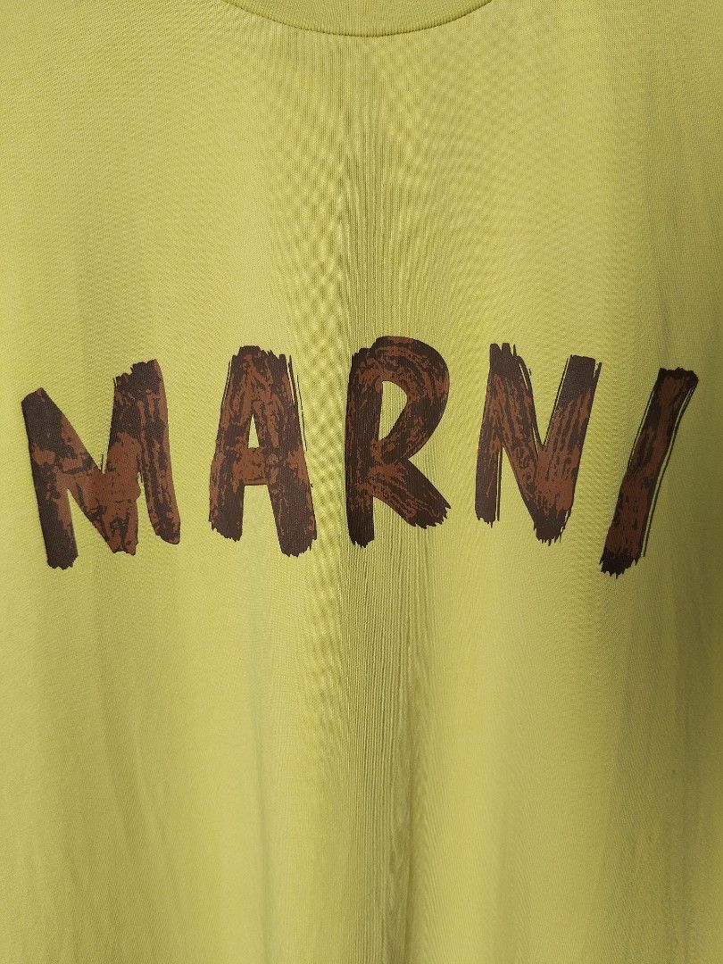 MARNI SPELL OUT LOGO (Category: Luxury Apparel) located in Ilagan. Submitted by goodsanddeals-a73c28 (Listing ID 1442059322, Image 2). Description: M🅰️®️N📍 🏷️📩 ◾EXCELLENT CONDITION / AS NEW ◾Color rate : 9.8/10 ◾Width : 22.5 ◾Length : 28 📍Isabela Ilagan City ( Luzon ).