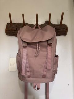 (Category: ) located in . Submitted by prerogathrift (Listing ID 1442073258, Image 1). Description: .