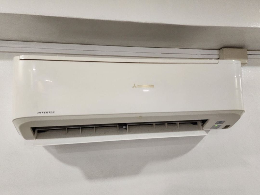 Mitsubishi Split Type Aircon 1.0HP (Category: Air Conditioning and Heating) located in Quezon City. Submitted by foxsquaredeals (Listing ID 1442076145, Image 1). Description: Model: SRK10YN-S7 Serial# 934300639BE RFS: Used from previous business. Own pick up/ SF shouldered by buyer. MOP: Cash upon pick up, BDO, Chinabank or Metrobank. .