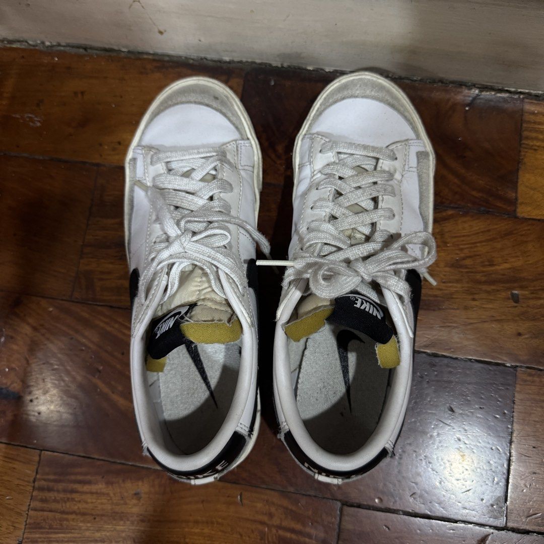 Nike Blazer Low '77 Vintage White Black (Category: Sneakers) located in Quezon City. Submitted by kb0030 (Listing ID 1442113322, Image 3). Description: WOMENS 7 - Classic Nike Blazer Low '77 Vintage - White leather with black swoosh - Grey suede accents - Low-top silhouette - Perfect for everyday wear - Shows some signs of use on soles and laces.