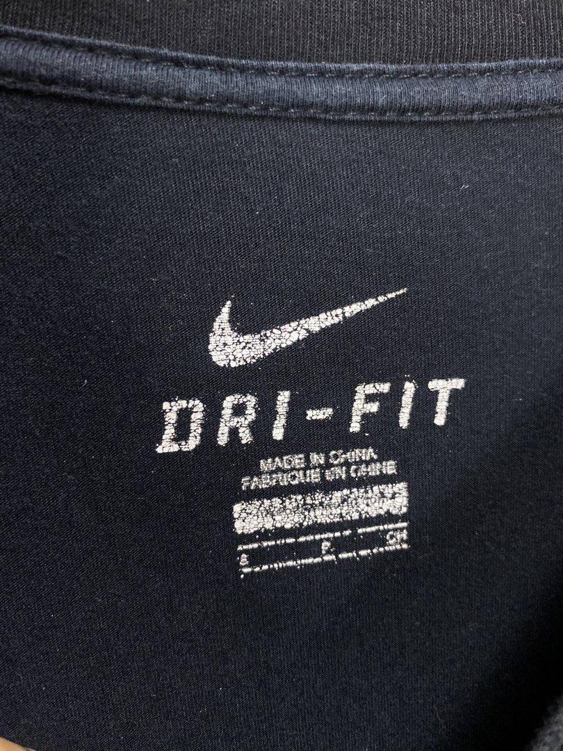 Nike gyakusou x undercover tee (Category: Tshirts & Polo Shirts ) located in Surigao. Submitted by ricsons (Listing ID 1442089836, Image 3). Description: 19x27 dimes 9.8/10 color rate Issue print.