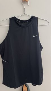 (Category: ) located in . Submitted by nigelphua (Listing ID 1441990326, Image 1). Description: .