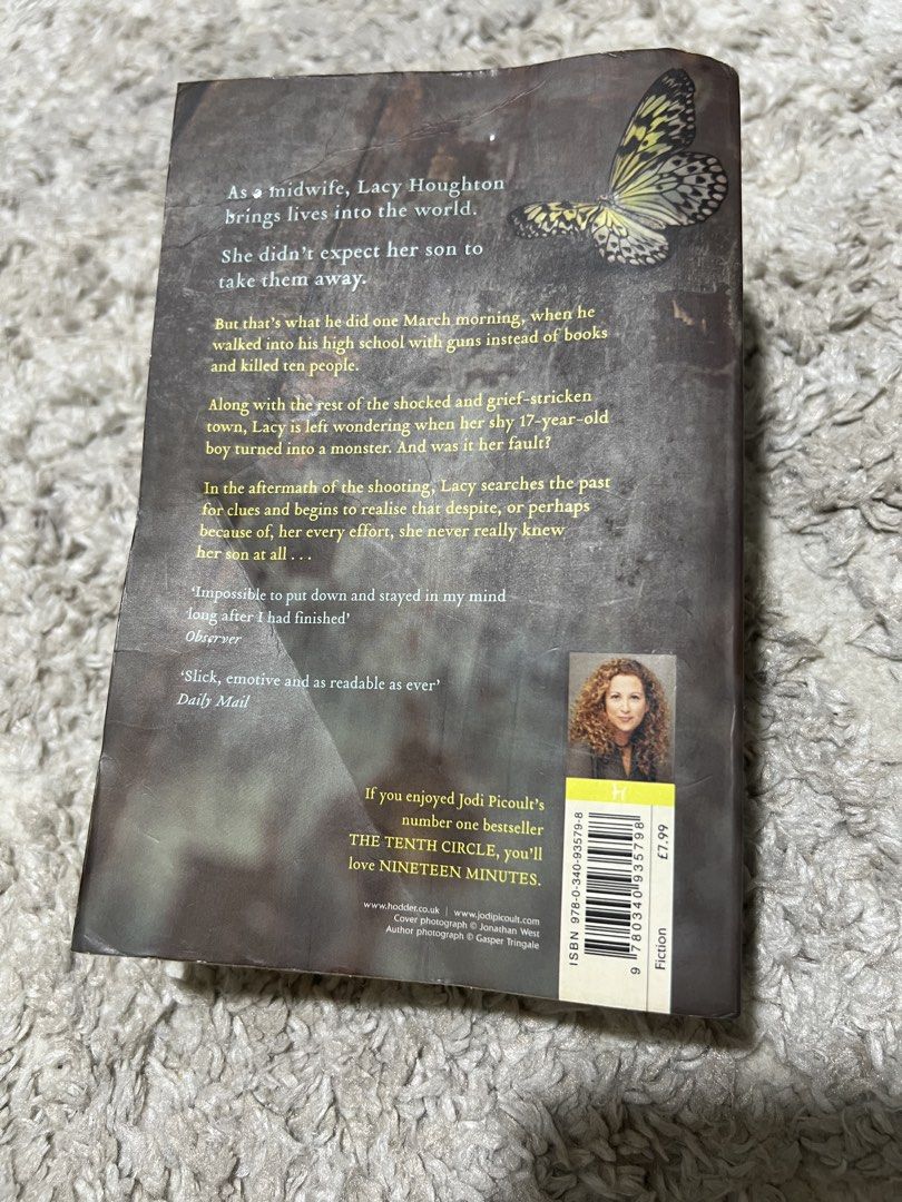 Nineteen Minutes by Jodi Picoult (Category: Storybooks) located in Pasig City. Submitted by patting18 (Listing ID 1442116445, Image 2). Description: No markings or highlights. Edge of the pages have turned yellow but 90% of the page is still ok. Back cover has folds. See photos. MOP Gcash/BDO/BPI .