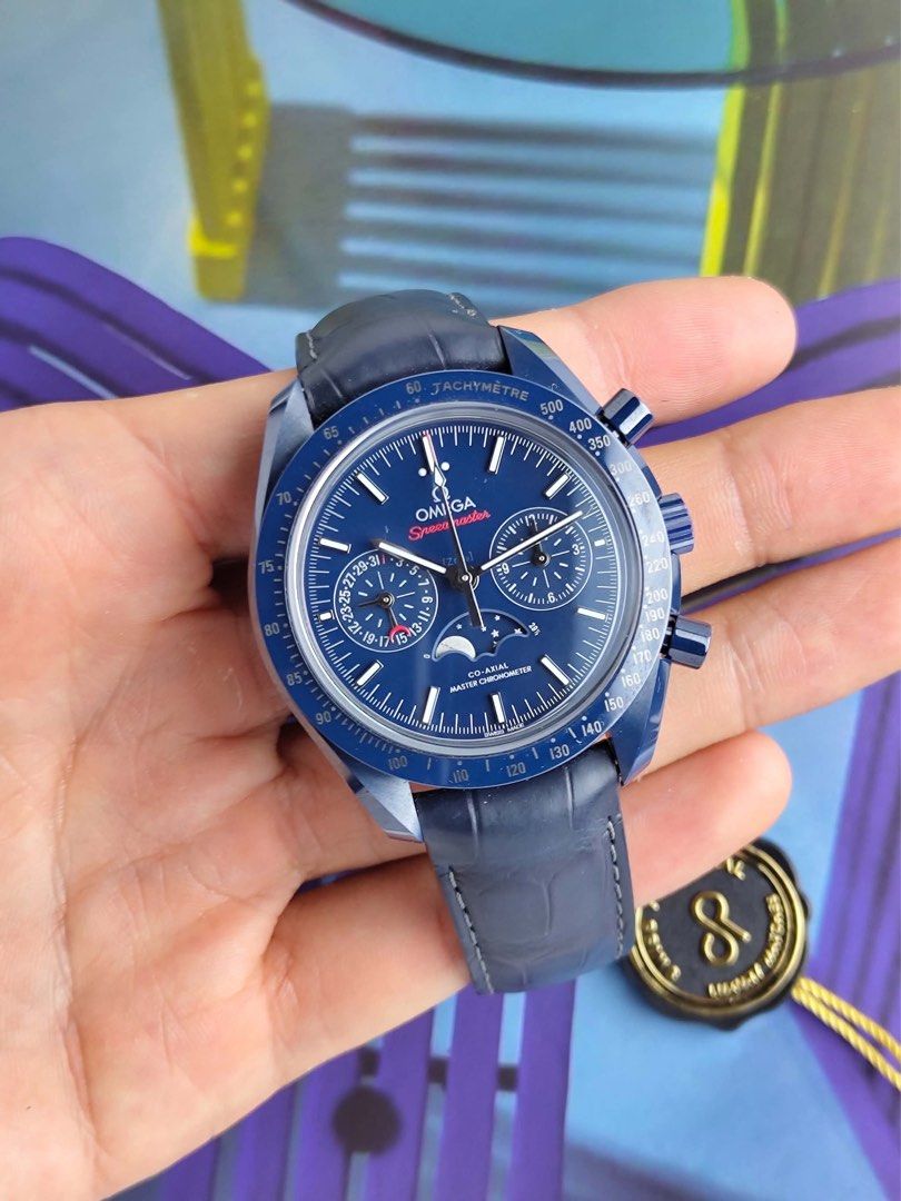 Omega Speedmaster “Blue Side Of The Moon” (Category: Luxury Watches) located in Cebu City. Submitted by pcantillas (Listing ID 1441993121, Image 2). Description: Omega Speedmaster Moonphase Blue Side of the Moon Blue Dial 304.93.44.52.03.001 44.2mm 2023 Complete Set Condition: 9/10 (Excellent condition) Price: P428,000 Negotiable 🤝 7 Day Moneyback Guarantee 🧑‍🔧 1 Year SP Service Warranty 💱 Trades Offers and Pre-orders Accepted 💳 Credit Card 