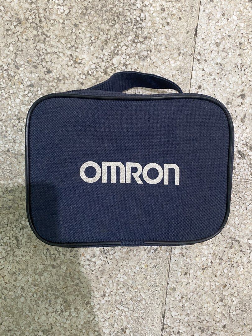 Omron Automatic Blood Pressure Monitor HEM-7121 (Category: Health Monitors & Weighing Scales) located in Manila. Submitted by tavorafrancis8096 (Listing ID 1442077756, Image 1). Description: - Omron Automatic Blood Pressure Monitor - Model: HEM-7121 - Includes: Cuff, AC adapter, Storage bag - Power Options: 4 AA batteries or AC adapter - Features: Easy to use, ideal for home health monitoring.