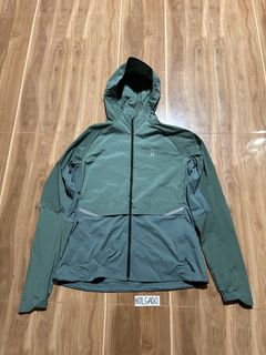 (Category: ) located in . Submitted by kickscouture (Listing ID 1441981125, Image 1). Description: .