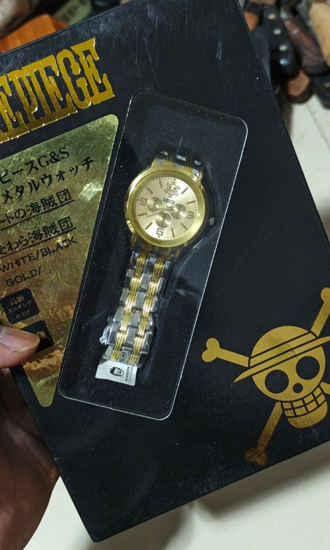 One Piece watch mula japan (Category: Men's Watches) located in Polomolok. Submitted by dkljapansurplus (Listing ID 1442095781, Image 3). Description: One Piece watch from japan Working, Super good condition Freeshipping.