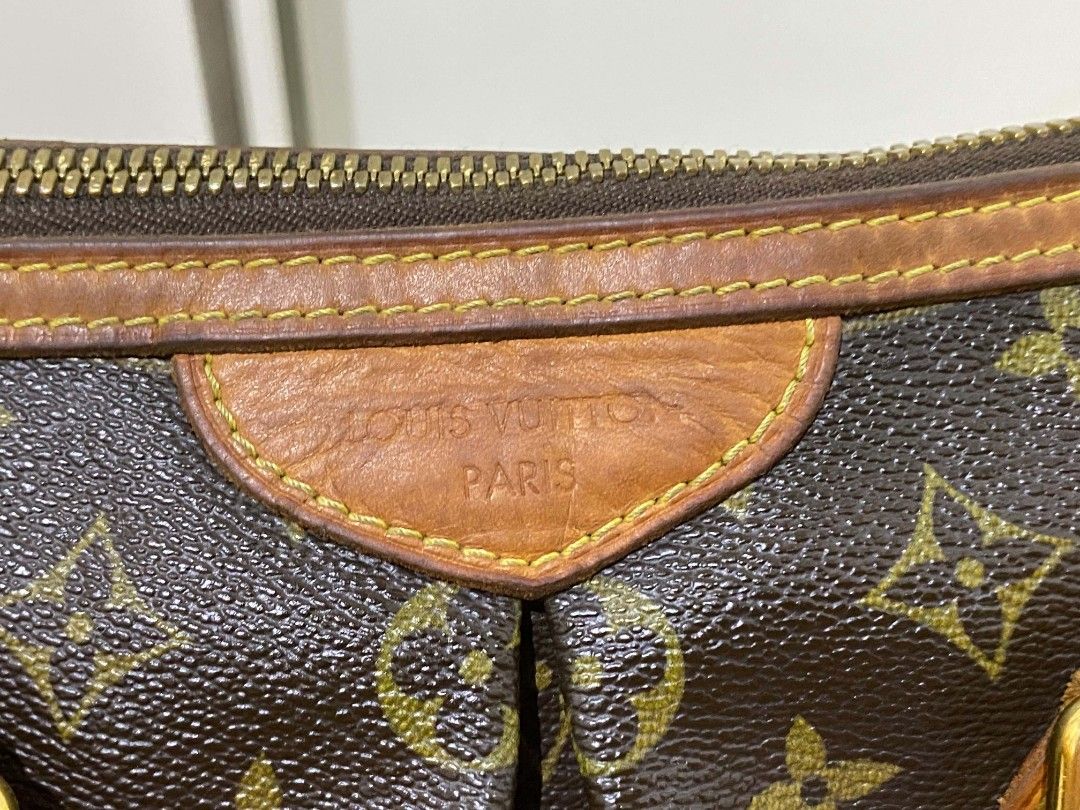 Orig lv palermo mm (Category: Luxury Bags & Wallets) located in Tagum. Submitted by luxbagelyas (Listing ID 1442028819, Image 3). Description: With sign of use dark vachetta faded hardwares may dirt sa loob Good condition pa nmn.