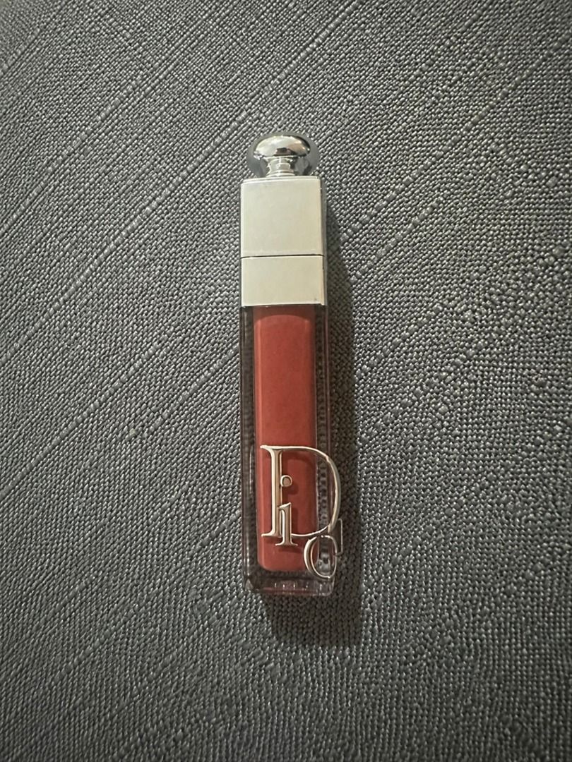 Original Dior Addict Lip Glow Set Shade 018 (Category: Makeup) located in Caloocan City. Submitted by ruffa_assorted_item (Listing ID 1442024581, Image 2). Description: - Selling Php 1500 per piece - Dior Addict lip maximizer - Brand new, without box .
