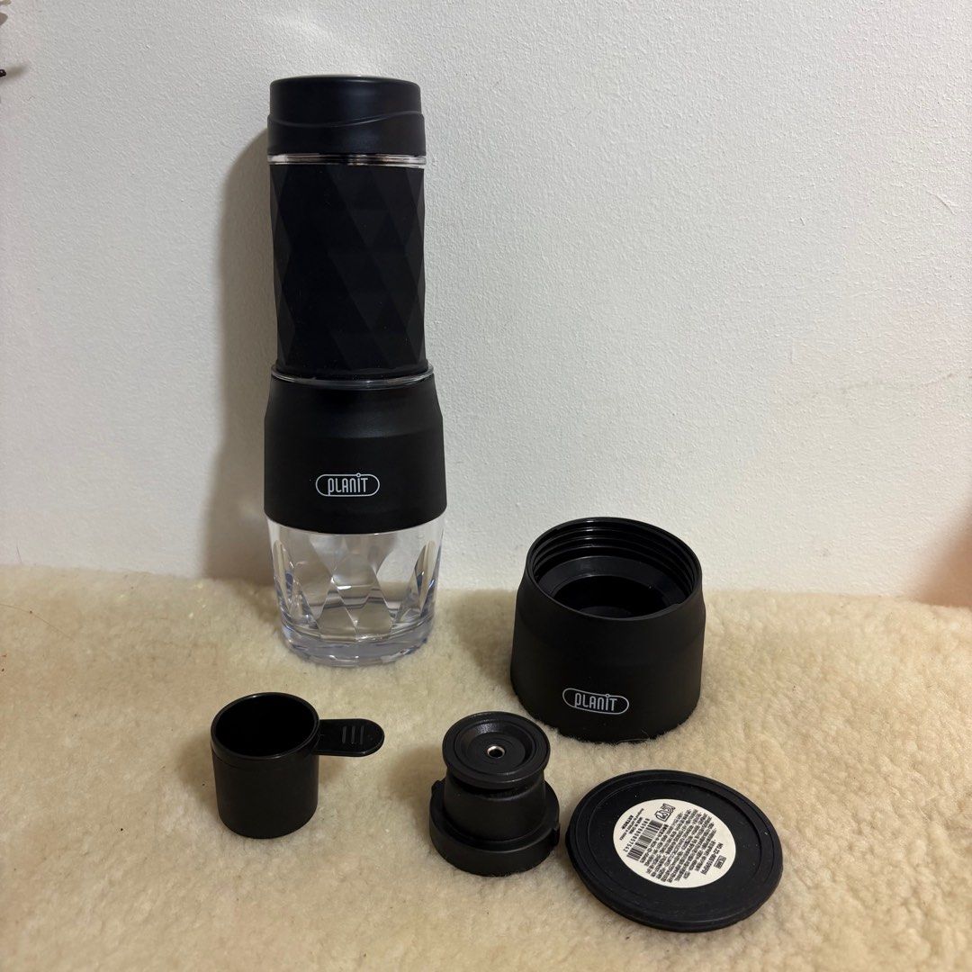 Original Planit PHP-N01 Portable 3 in 1 Espresso Maker (Category: Coffee Machines & Makers) located in Binangonan. Submitted by makoleksyon (Listing ID 1442078258, Image 1). Description: Brand new Missing original box All components are included. It is useful for camping or traveling as it allows you to conveniently extract espresso on the go Bought in Japan.
