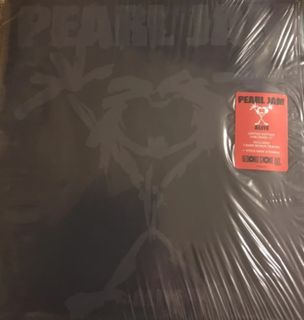 (Category: ) located in . Submitted by red_records_vinyl (Listing ID 1442133331, Image 1). Description: .