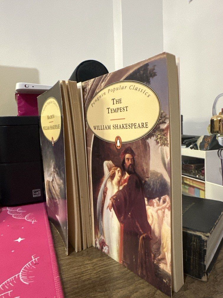Penguin Classics William Shakespeare Macbeth and the Tempest (Category: Storybooks) located in Legazpi City. Submitted by allpiledupbylaya (Listing ID 1442094991, Image 2). Description: Bundle Mild tan, no annotation All books are original IG: @allpiledupbylaya MOP: Gcash MOD: J&T Loc: Legazpi City.
