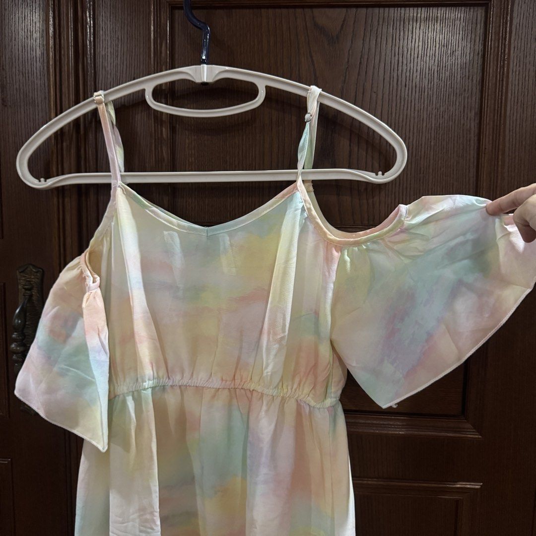 Perfect Tie-Dye Cold Shoulder Maxi Dress (Category: Dresses) located in Quezon City. Submitted by kb0030 (Listing ID 1442130443, Image 3). Description: - Adorable pastel tie-dye maxi dress - Trendy cold shoulder sleeves - Adjustable spaghetti straps for a perfect fit - Comfortable elasticated waist - Ideal for summer casual wear, beach days, and outings.