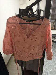 (Category: ) located in . Submitted by everythingmustgoooo (Listing ID 1442106386, Image 1). Description: .