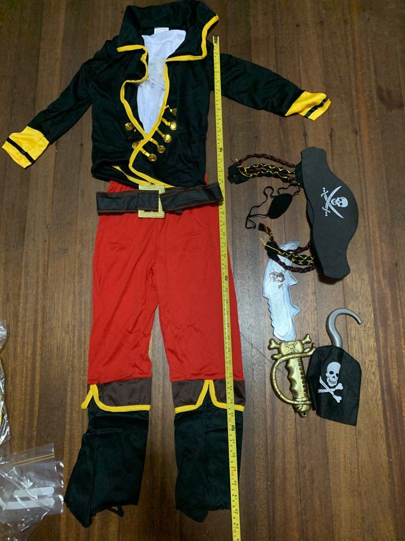 Pirate Halloween Costume (Category: Babies & Kids Fashion) located in Makati City. Submitted by kguiman (Listing ID 1441982766, Image 2). Description: Complete pirate costume .