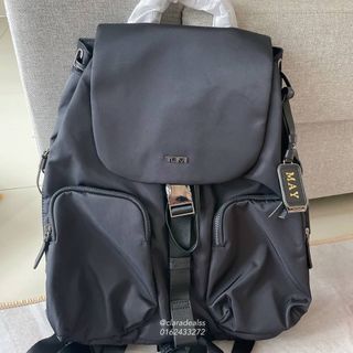 Tumi Collection item 3