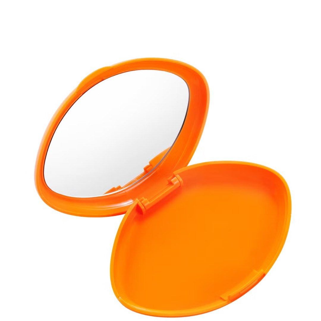 REAL TECHNIQUES Beauty Blender & Puff Cases (Category: Makeup) located in Muntinlupa City. Submitted by livlovlana (Listing ID 1442065759, Image 3). Description: .