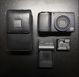 （分類：）位於 。 由 simply_selllll 提交（商品編號 1442085174，圖片 1）。簡介： 。